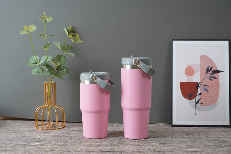 Cốc nước bằng thép không gỉ có ống hút & tay cầm Chai nước cách nhiệt